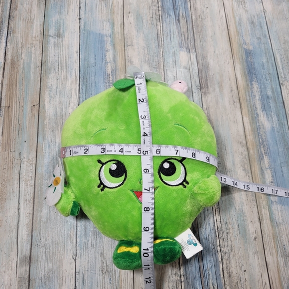 Shopkins Apple Blossom Plush. - Picture 3 of 7